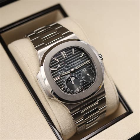 patek philippe nautilus power reserve price